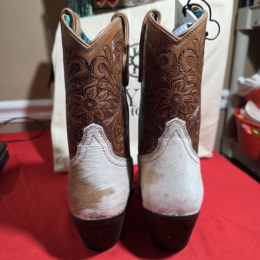 MYRA BAG‎ Kelsey Short Cowboy Boots Brown Hair On Hide Size 9 NWT - Picture 6 of 10